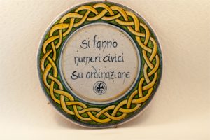 Numeri civici su ordinazione